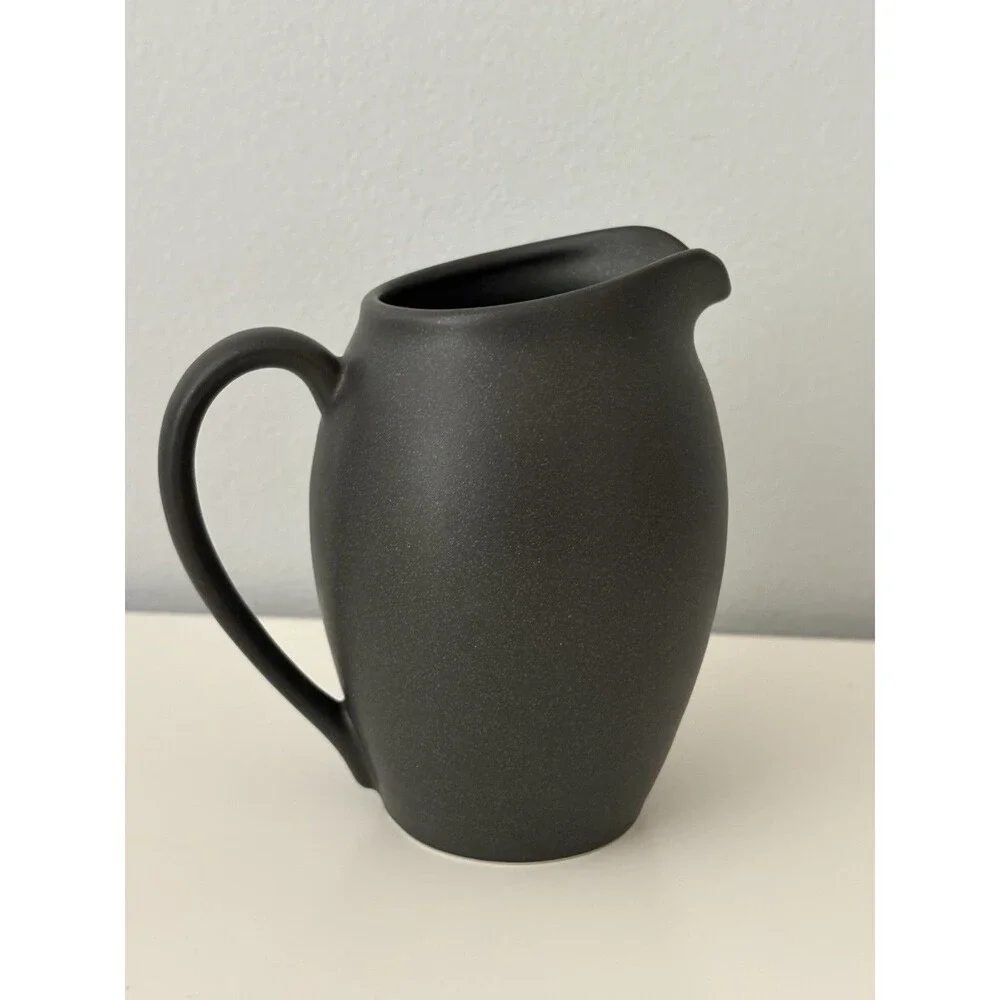 Noritake Stoneware Colorwave Graphite 8034 11 Oz. Creamer Matte Black Finish EUC